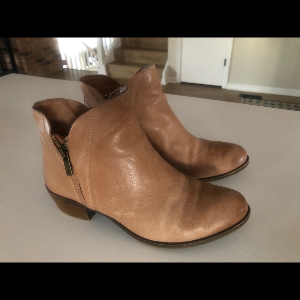 Lucky brand boots